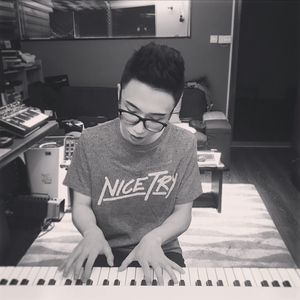 秘书呻吟H浪货趴
